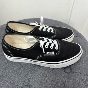 Black Vans tennis shoes. Used. Womens size 7.5 Men's size 6